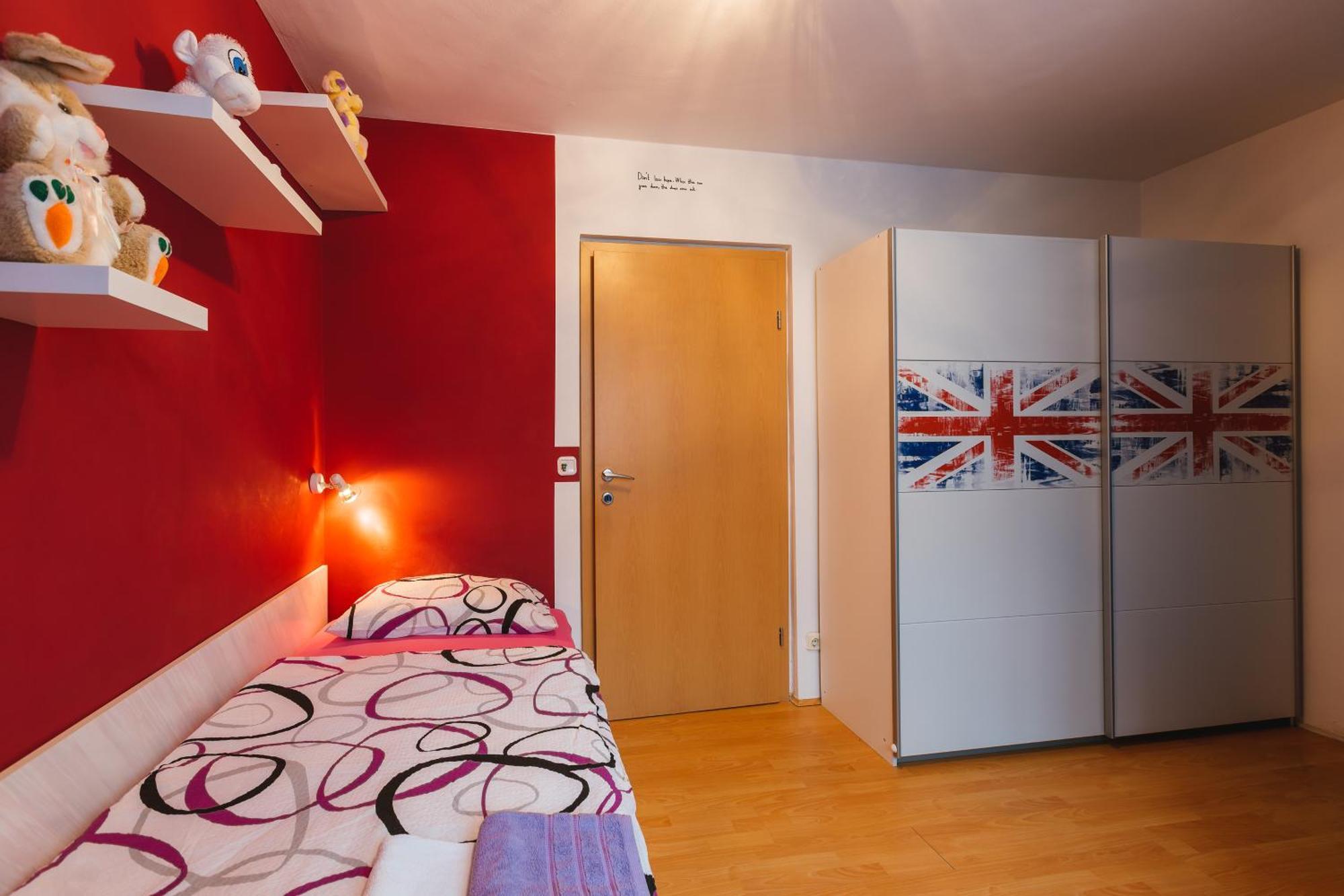 Apartments Lake Bohinj Medja Стая снимка